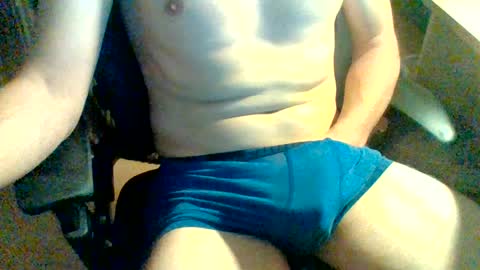 Snapshot of thomas_xt chatting on July 2026 08:23:02 PM thomas_xt online show from July 2026 08:23:02 PM