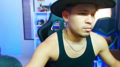 Thomas online show from November 2025 06:59:02 AM