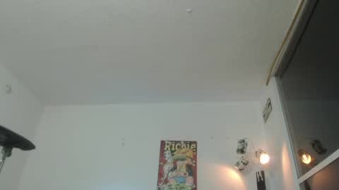 thomasjons online show from April 2026 02:38:02 AM