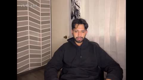 thomass10183 online show from February 2026 02:21:01 PM