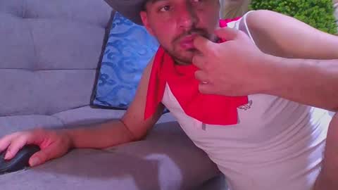 Snapshot of thomassmith2023 chatting on March 2025 01:17:02 AM thomas smith online show from March 2025 01:17:02 AM