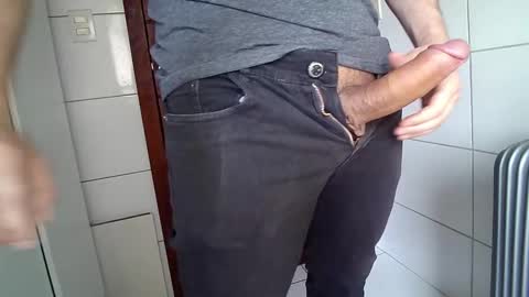 thomaz__ online show from October 2025 07:03:02 PM
