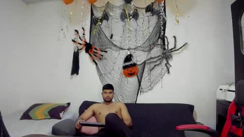 Snapshot of thomson_hot01 chatting on October 2025 05:21:02 AM thomson_hot01 online show from October 2025 05:21:02 AM