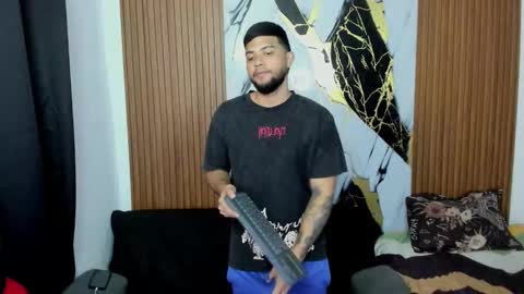 Snapshot of thomson_hot01 chatting on December 2025 05:28:01 AM thomson_hot01 online show from December 2025 05:28:01 AM