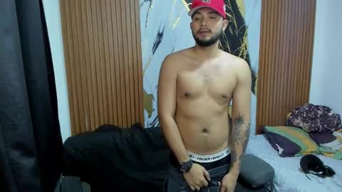 thomson_hot01 online show from February 2026 05:24:01 AM