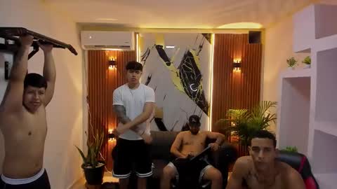 thomson_hot01 online show from April 2026 05:22:01 AM