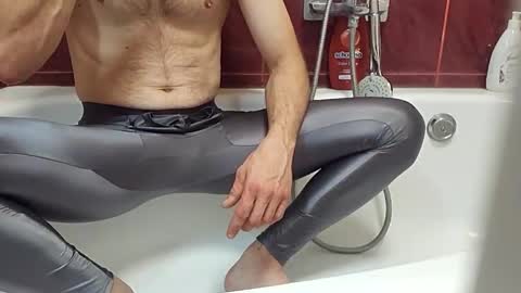 Thongsandstocking online show from November 2025 10:23:01 PM