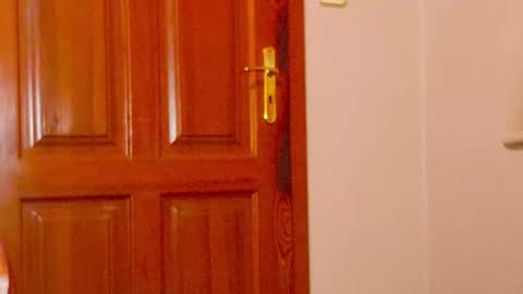 Snapshot of thongsandstockings chatting on December 2025 12:05:02 AM Thongsandstocking online show from December 2025 12:05:02 AM