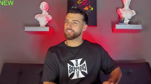 Snapshot of thor_evans chatting on December 2025 11:24:01 PM thor_evans online show from December 2025 11:24:01 PM