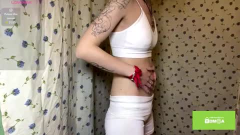 Lola  3 a gift for every fan club member online show from February 2026 09:08:01 PM