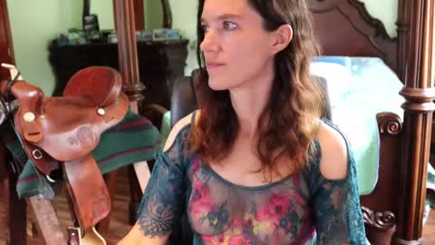 ThornburyRose online show from September 2025 03:27:02 PM