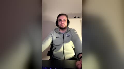 Snapshot of thorodinson03 chatting on February 2026 06:04:02 PM thorodinson03 online show from February 2026 06:04:02 PM