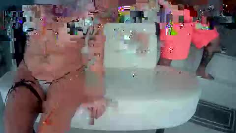 Snapshot of throatgoatidagaf chatting on November 2025 03:06:01 AM Ida online show from November 2025 03:06:01 AM