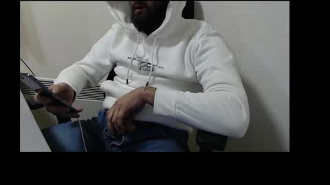 Snapshot of thug__ chatting on December 2024 08:53:01 PM HugeJuicy online show from December 2024 08:53:01 PM