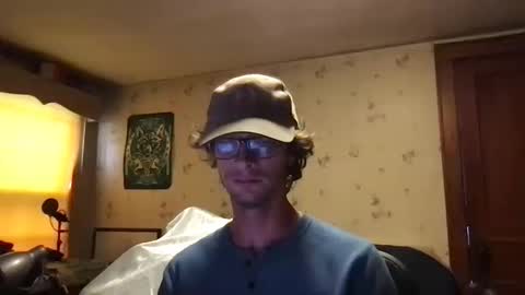 Snapshot of thundersword chatting on October 2025 08:52:02 PM thundersword online show from October 2025 08:52:02 PM