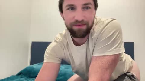 Snapshot of thyle chatting on September 2025 01:50:01 AM Thyle online show from September 2025 01:50:01 AM