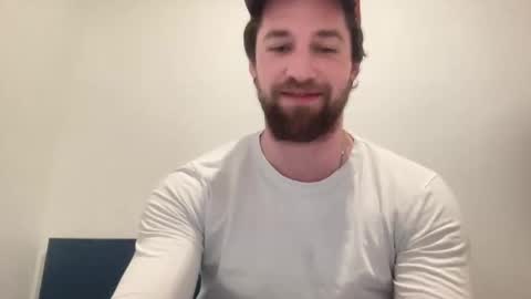 Snapshot of thyle chatting on September 2025 02:24:01 AM Thyle online show from September 2025 02:24:01 AM