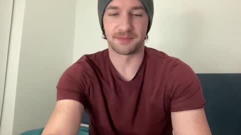 Snapshot of thyle chatting on December 2025 06:41:02 AM Thyle online show from December 2025 06:41:02 AM