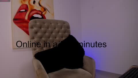 carolina online show from October 2025 11:46:01 PM