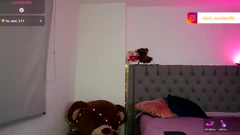 Snapshot of tiana_sanders chatting on October 2025 02:37:02 AM TATIANA online show from October 2025 02:37:02 AM