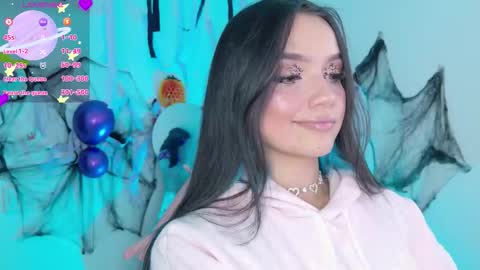 Snapshot of tianale chatting on October 2025 12:40:02 AM Tiana Le online show from October 2025 12:40:02 AM