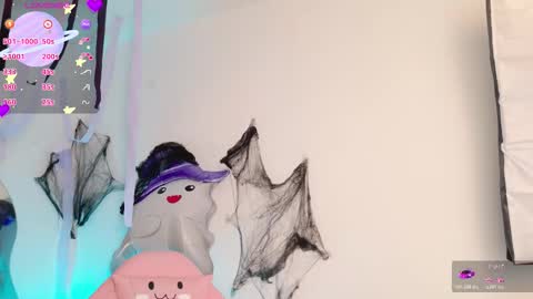 Snapshot of tianale chatting on October 2025 10:44:02 PM Tiana Le online show from October 2025 10:44:02 PM