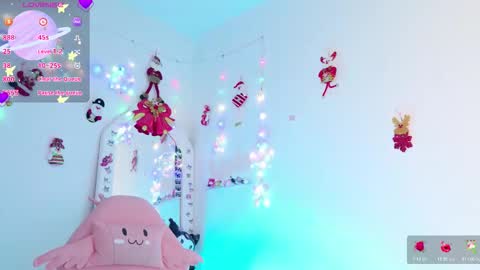 Snapshot of tianale chatting on November 2025 11:49:02 PM Tiana Le online show from November 2025 11:49:02 PM