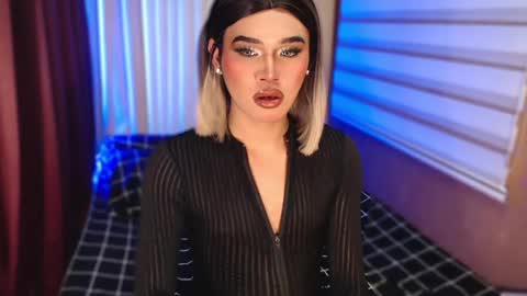 Sam online show from November 2025 07:24:01 PM