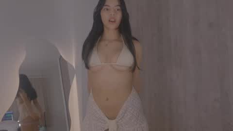 Tiaraaa 02 online show from March 2025 02:54:01 AM