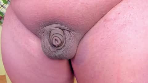 Snapshot of tich___ chatting on January 2026 07:56:02 AM tich___ online show from January 2026 07:56:02 AM