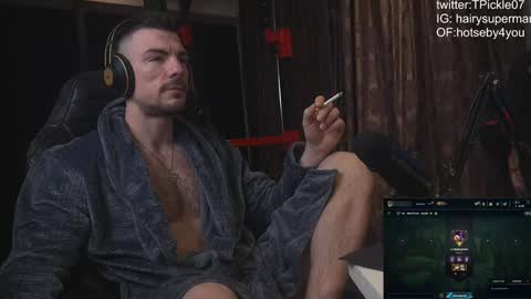 Snapshot of tickle_my_pickle07 chatting on January 2025 04:06:01 AM tickle_my_pickle07 online show from January 2025 04:06:01 AM