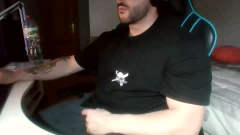 Snapshot of ticolet chatting on April 2026 08:58:02 PM ticolet online show from April 2026 08:58:02 PM