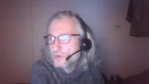 tiddles12345 online show from January 2026 06:45:01 PM