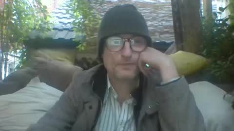 Snapshot of tiddles12345 chatting on May 2026 04:09:02 AM tiddles12345 online show from May 2026 04:09:02 AM