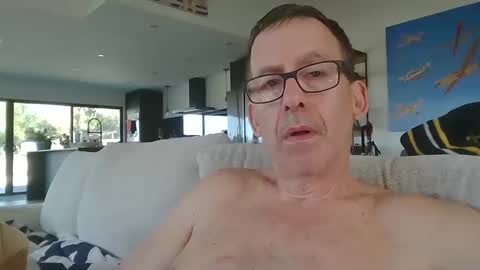 JustMe online show from December 2024 06:08:01 PM