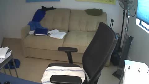 JustMe online show from December 2024 12:30:01 AM