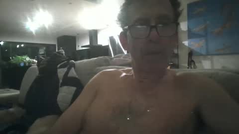 JustMe online show from January 2025 01:54:01 PM