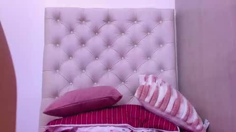    online show from December 2024 09:30:02 PM