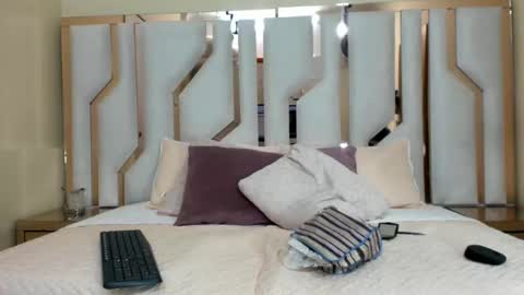    online show from January 2025 09:41:01 PM