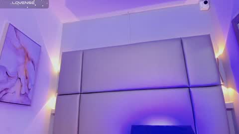 Snapshot of tifanyhills chatting on December 2024 09:44:02 PM Tifany online show from December 2024 09:44:02 PM