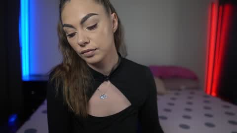 Tiffany online show from January 2025 09:30:02 PM