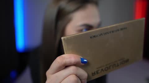 Tiffany online show from February 2025 09:37:01 PM