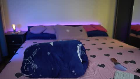 Tiffany online show from October 2025 11:13:02 PM