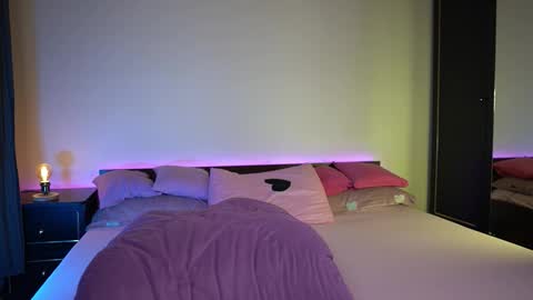 Tiffany online show from February 2026 10:06:02 PM