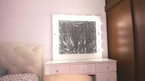 Tiff online show from February 2025 04:28:02 AM