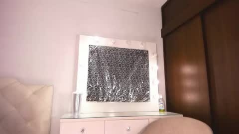 Tiff online show from March 2026 04:38:02 AM