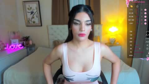 Tiffany online show from December 2024 10:39:02 PM