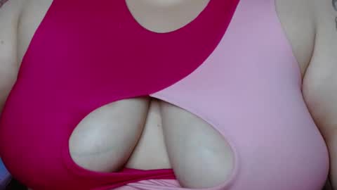 Snapshot of tiffany_laurens chatting on December 2024 09:55:02 AM dont forget ask for custom vids online show from December 2024 09:55:02 AM