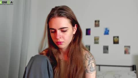 Snapshot of tiffany_loong chatting on November 2025 11:02:01 PM tiffany online show from November 2025 11:02:01 PM