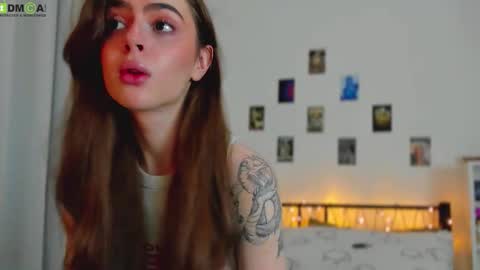 Snapshot of tiffany_loong chatting on December 2025 12:06:01 AM tiffany online show from December 2025 12:06:01 AM